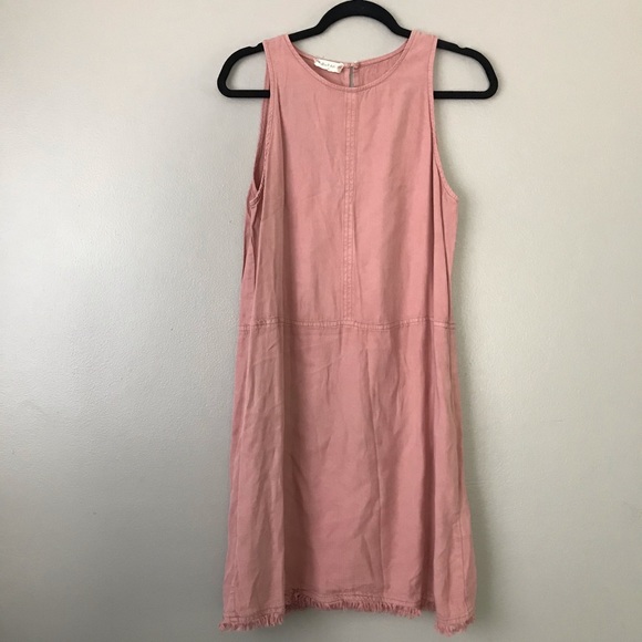 Altar'd State Dresses & Skirts - ☀️ Altar’d State raw hem shift mini dress